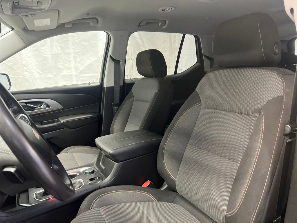 Used 2019 Chevrolet Traverse LT w/ LPO, Floor Liner Package image 19