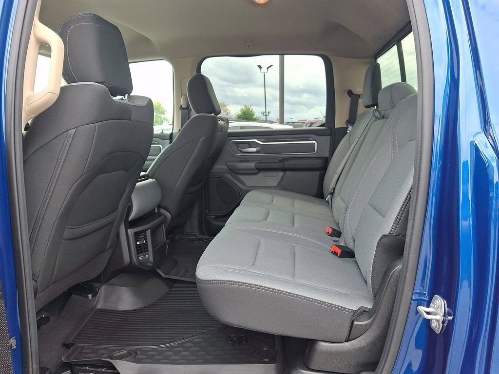 Used 2019 RAM 1500 Big Horn AWD/4WD image 10