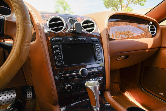 Used 2009 Bentley Continental GTC AWD/4WD image 53