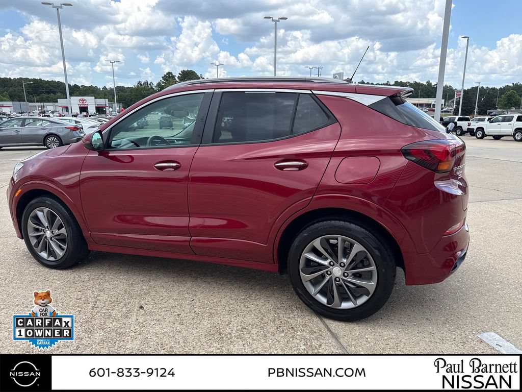 Used 2021 Buick Encore GX Select w/ Sport Touring Package FWD image 13