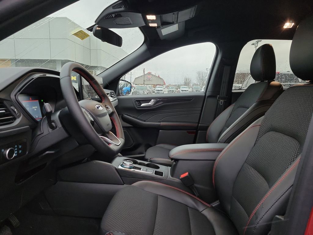 New 2026 Ford Escape ST-Line w/ Tech Pack #1 image 16