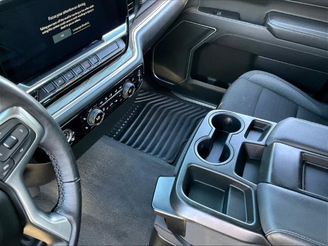 Used 2022 Chevrolet Silverado 1500 LT AWD/4WD image 20