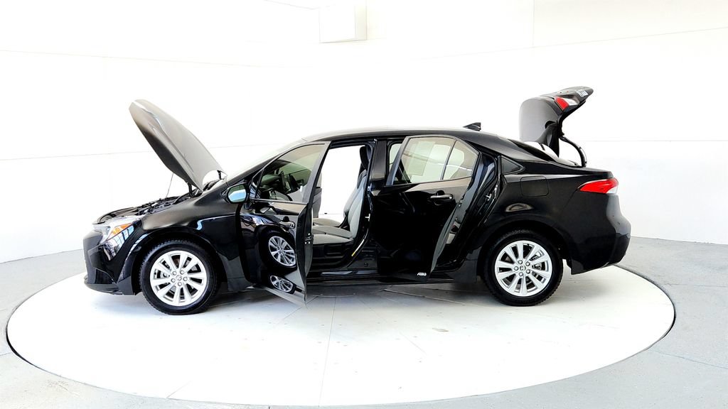 Certified 2024 Toyota Corolla LE w/ LE Convenience Package AWD/4WD image 10