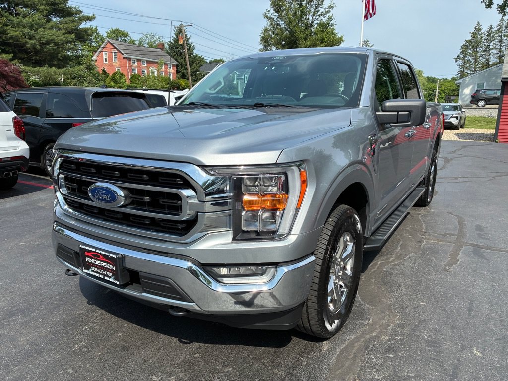 Used 2022 Ford F150 XLT w/ Equipment Group 302A High AWD/4WD image 3