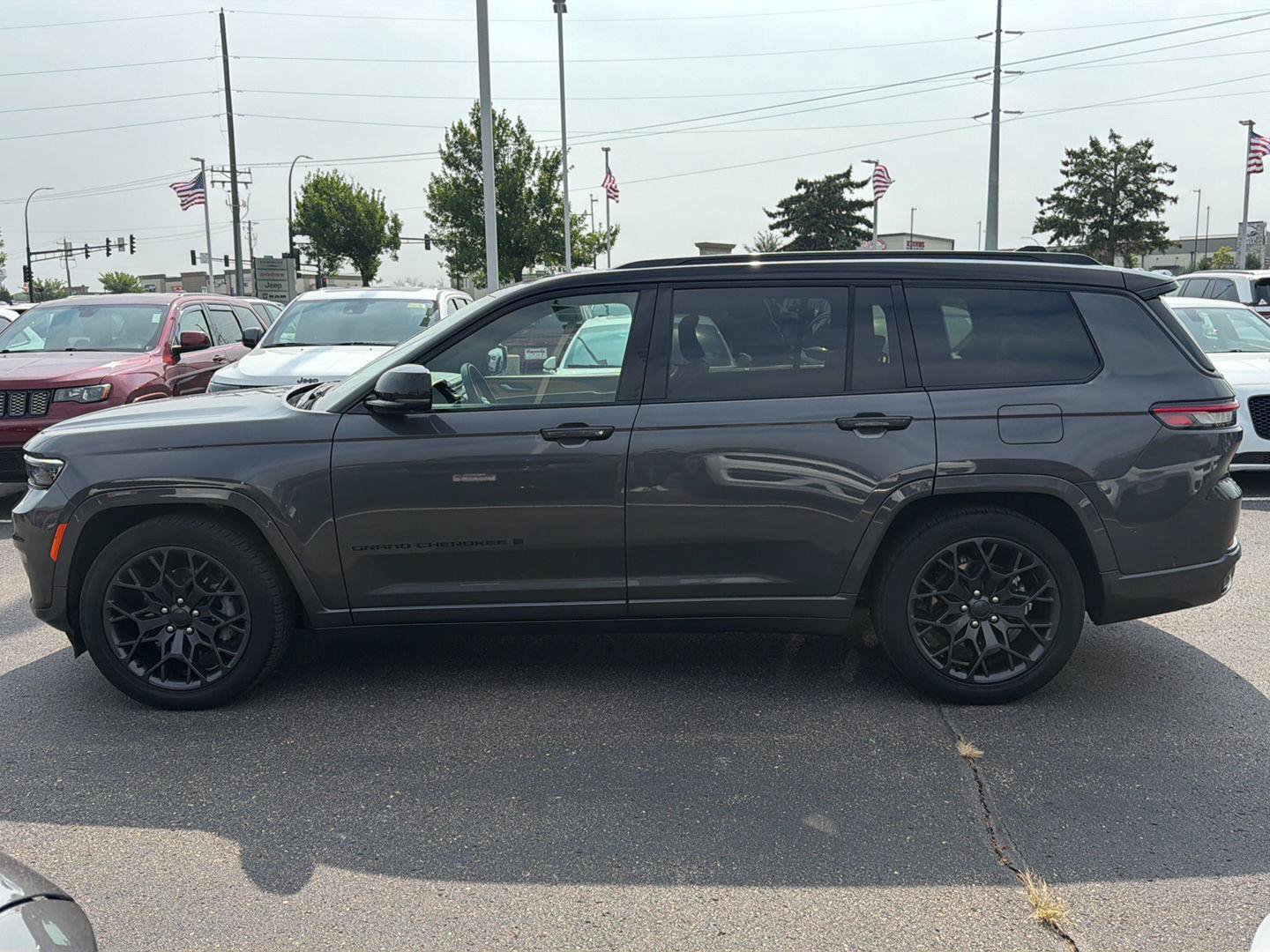 Certified 2024 Jeep Grand Cherokee L Summit AWD/4WD image 4