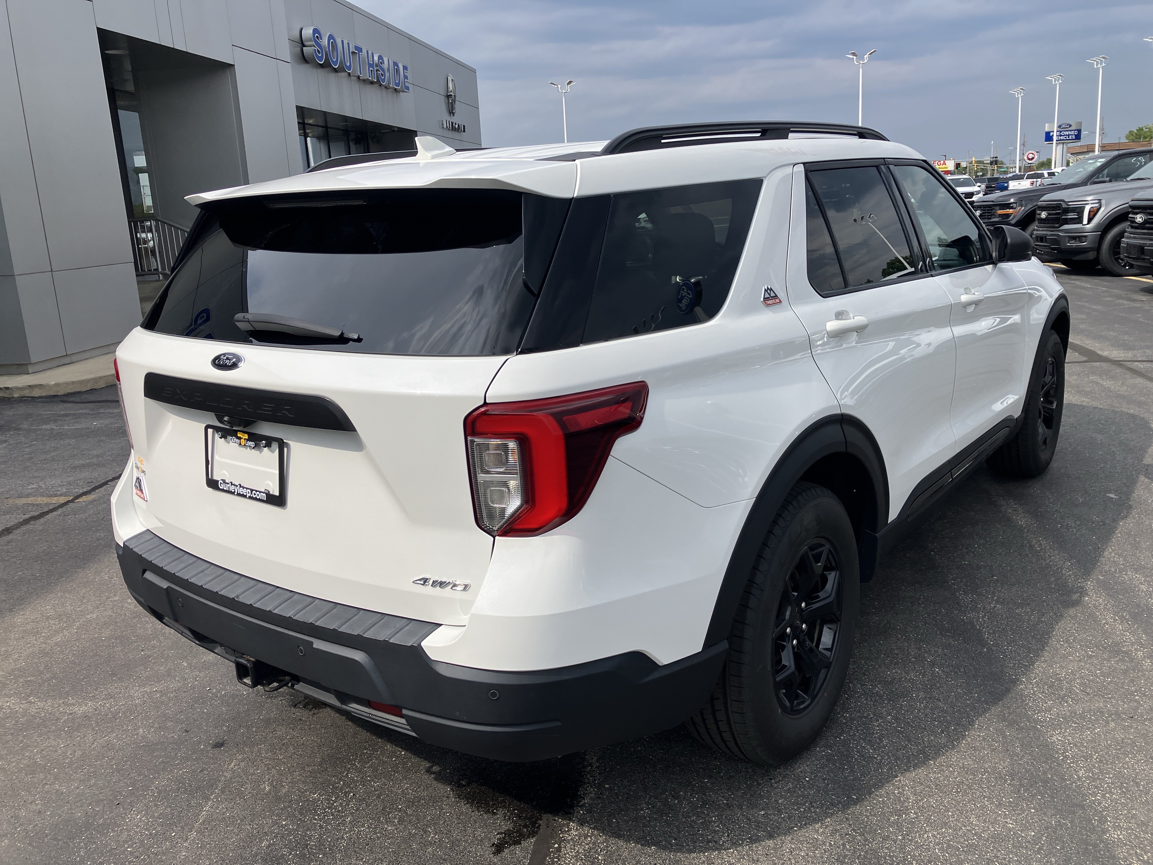 Used 2022 Ford Explorer Timberline AWD/4WD image 9