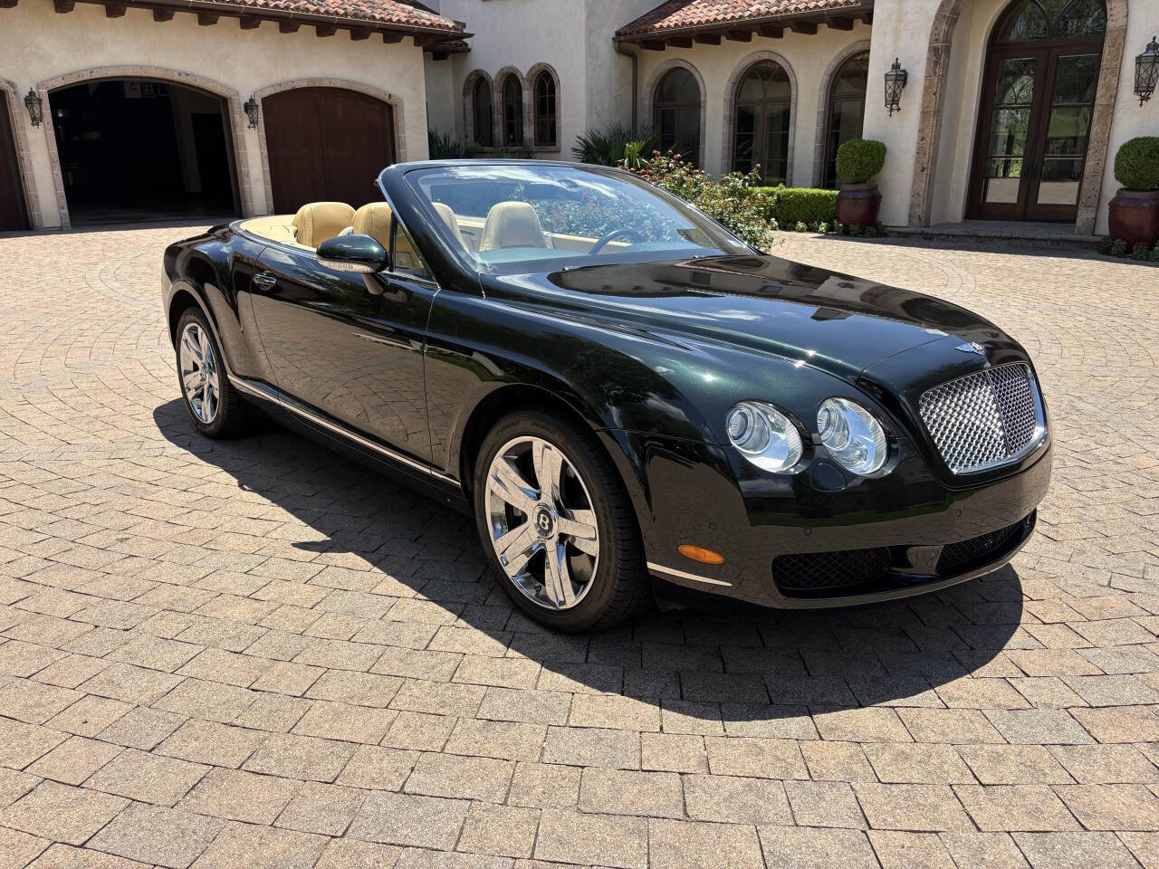 Used 2009 Bentley Continental GTC AWD/4WD image 2