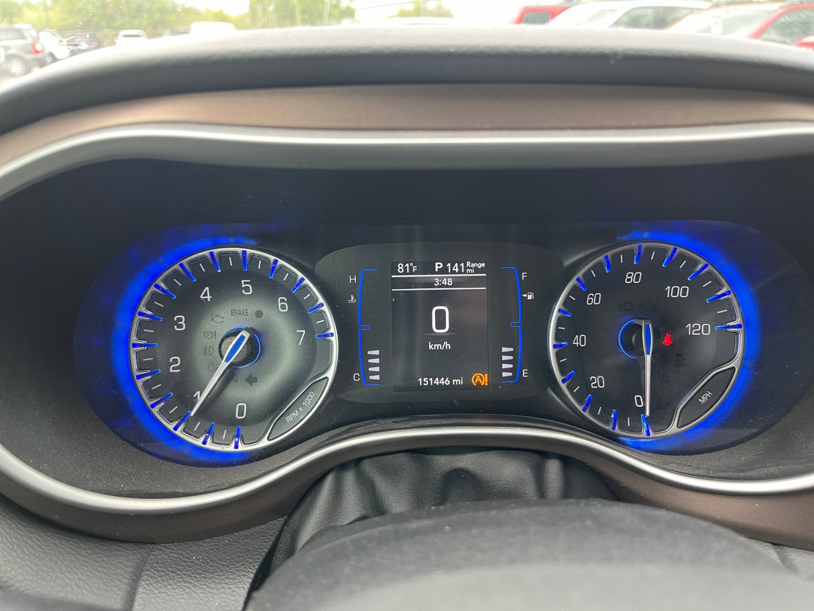 Used 2018 Chrysler Pacifica Touring Plus w/ Tire & Wheel Group FWD image 18