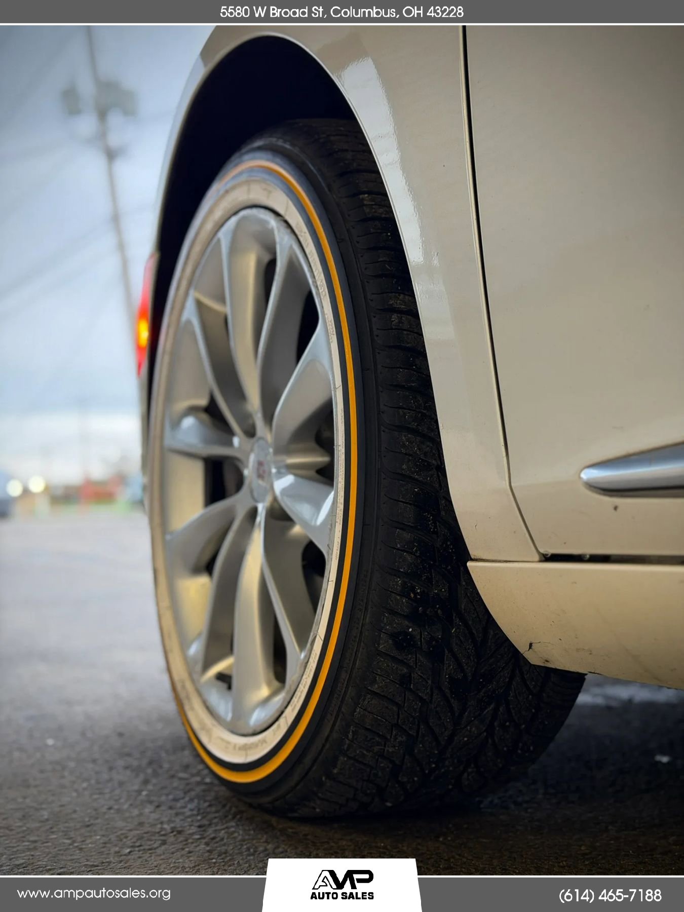 Used 2014 Cadillac XTS Luxury w/ Driver Awareness Package image 27