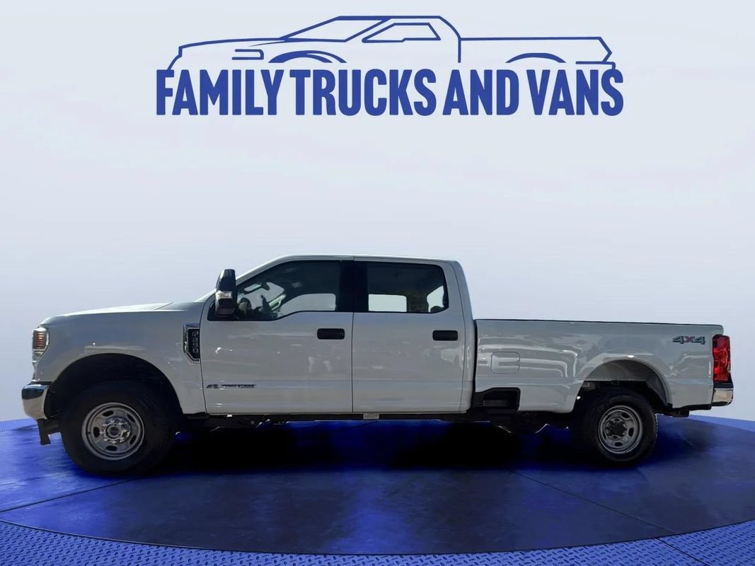 Used 2022 Ford F250 XL w/ Power Equipment Group AWD/4WD image 2