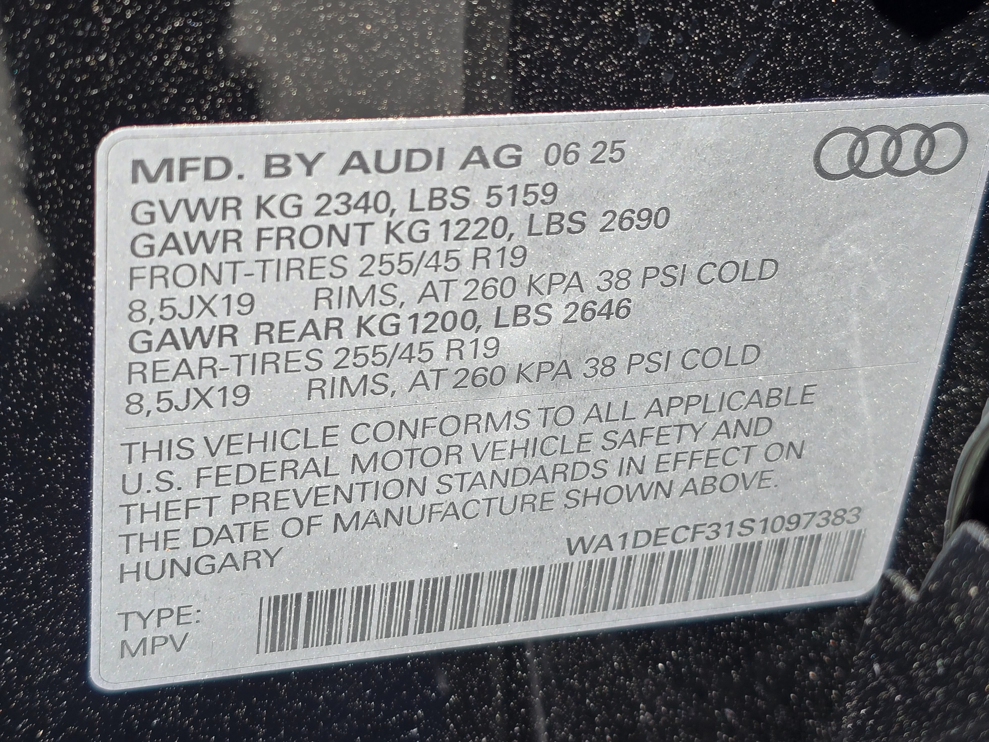 Certified 2025 Audi Q3 2.0T Premium w/ Convenience Package AWD/4WD image 58