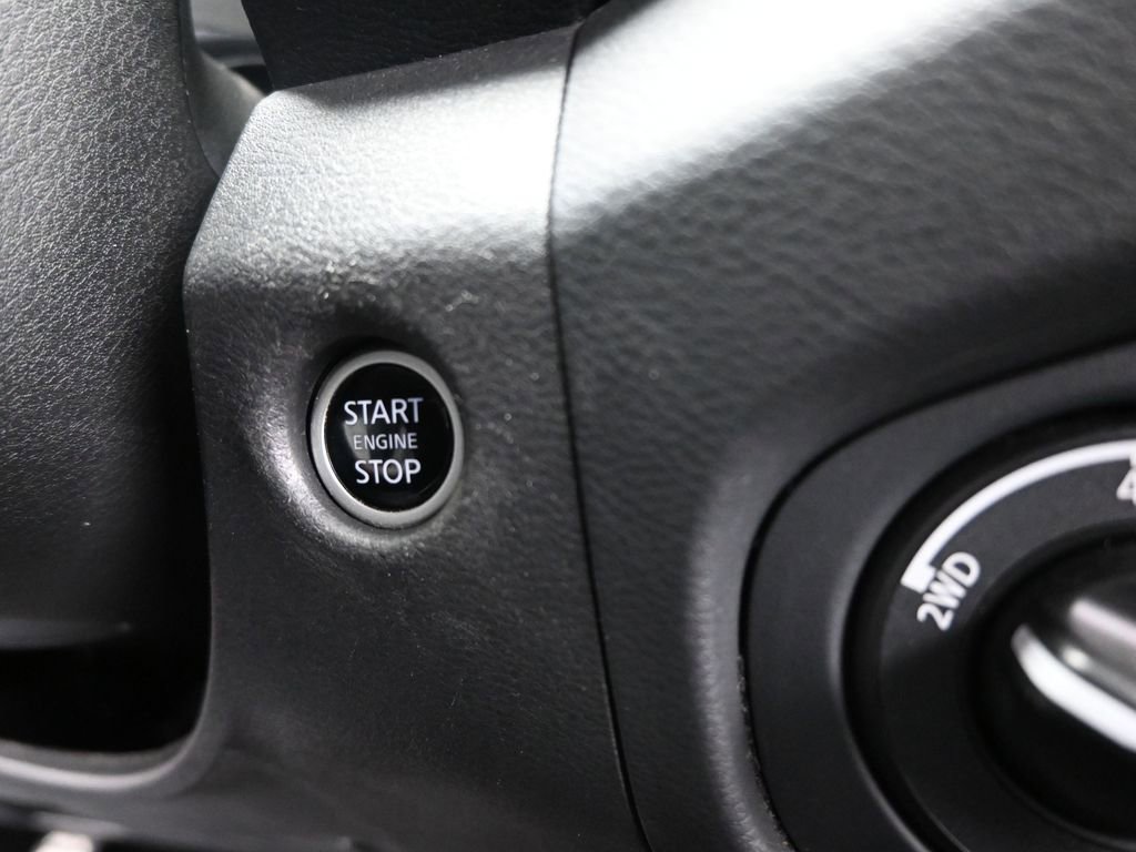 Used 2024 Nissan Frontier PRO-4X w/ Pro Convenience Package image 25