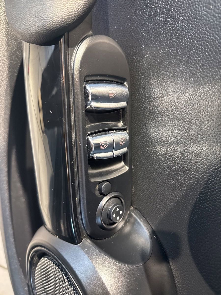 Used 2019 MINI Cooper S w/ Signature Upholstery Package image 15