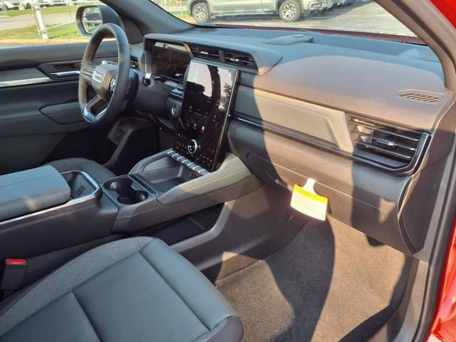 New 2026 GMC Terrain AT4 w/ Convenience Package III image 25