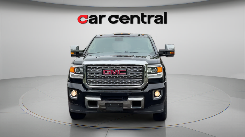 Used 2019 GMC Sierra 2500 Denali AWD/4WD image 9