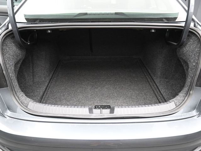 New 2026 Volkswagen Jetta SE image 12