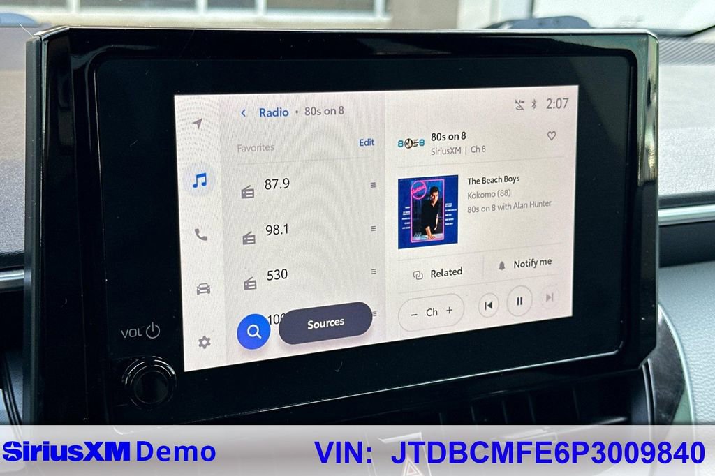 Used 2023 Toyota Corolla LE w/ Carpet Mat Package (TMS) image 28