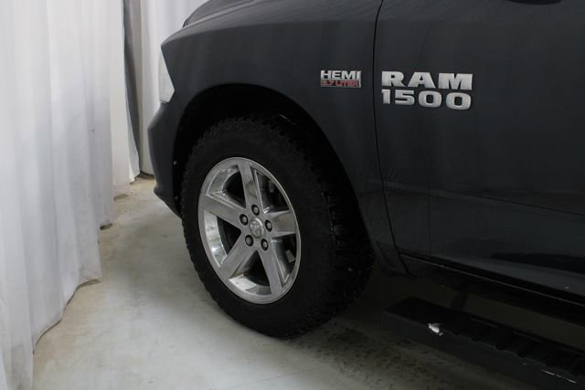 Used 2014 RAM 1500 Express image 26