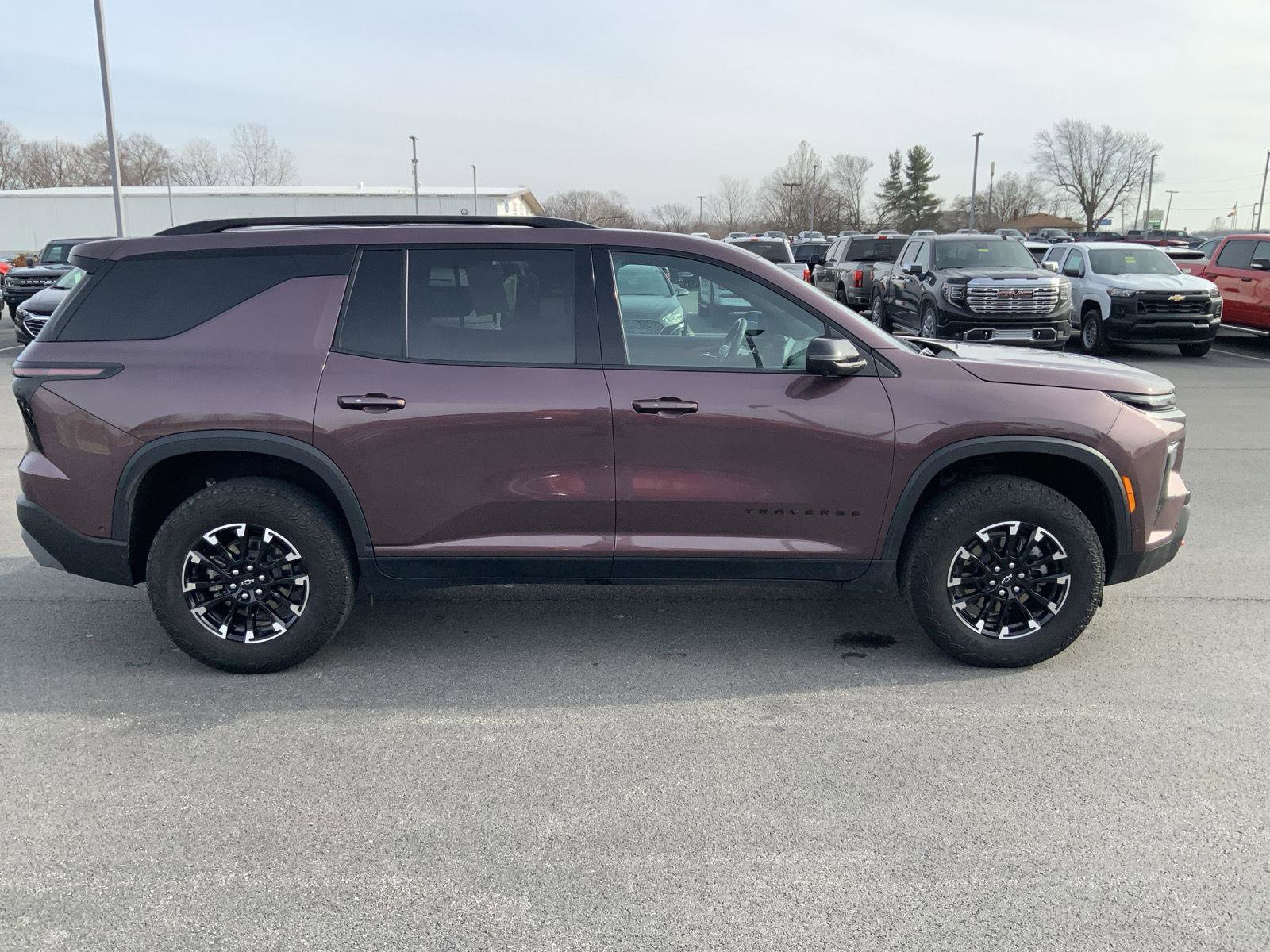 Used 2024 Chevrolet Traverse Z71 w/ Enhanced Driving Package image 15