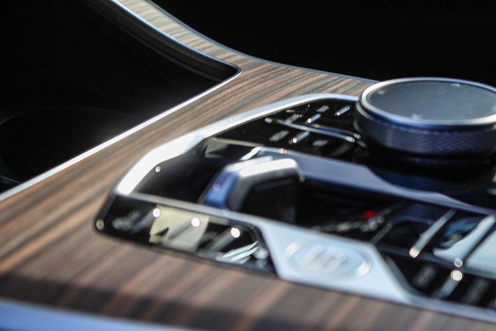 New 2026 BMW X5 xDrive40i w/ Climate Comfort Package image 22