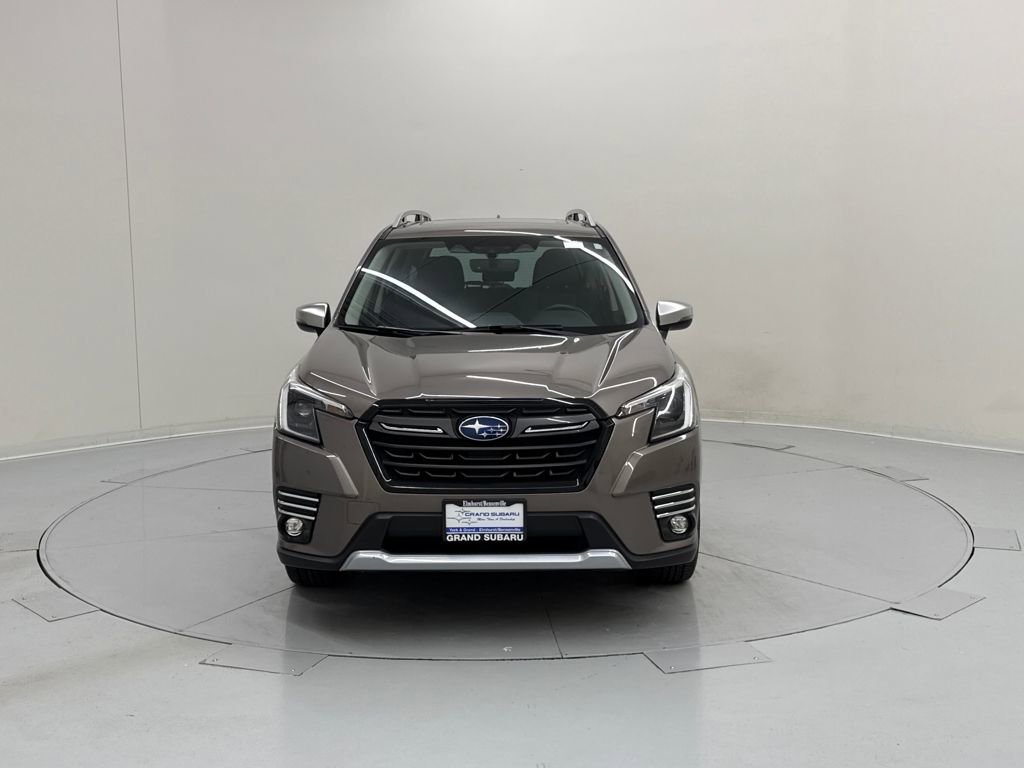 Used 2023 Subaru Forester Touring image 9