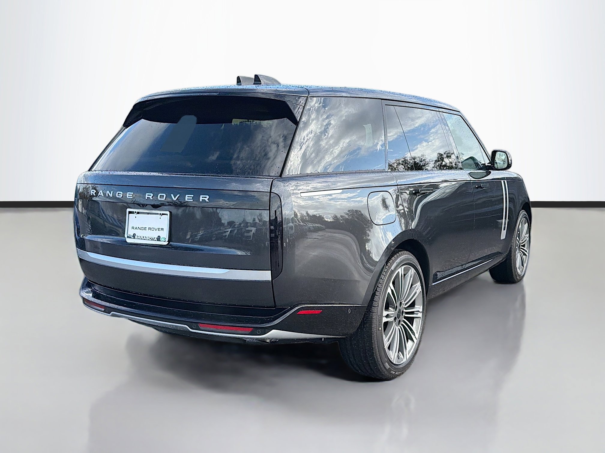 New 2026 Land Rover Range Rover Long Wheelbase Autobiography image 5