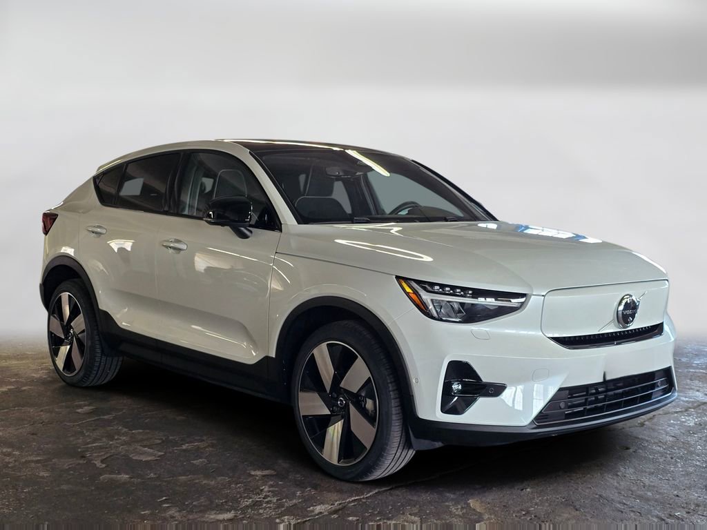 Certified 2023 Volvo C40 P8 Recharge Ultimate image 3