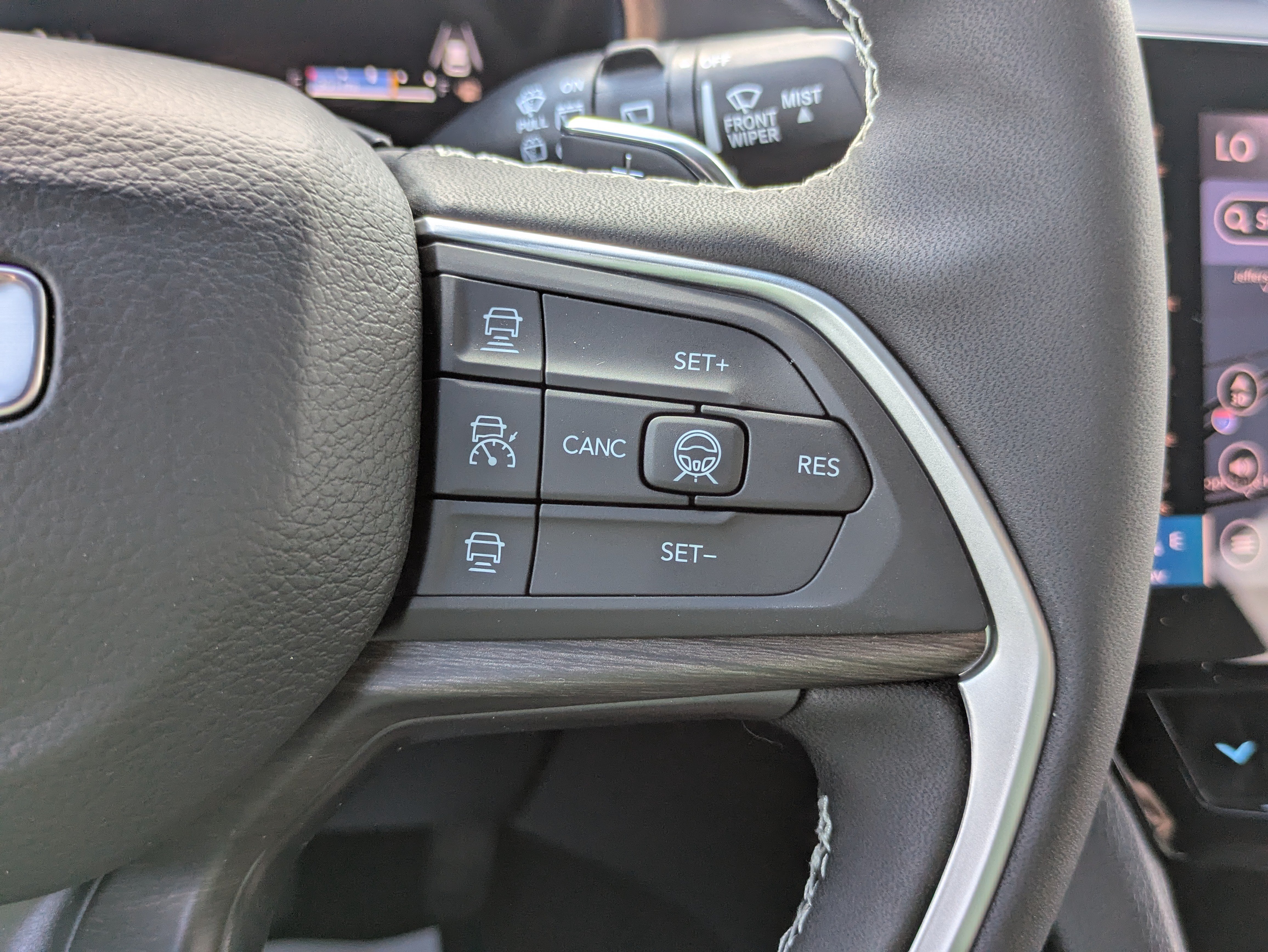 New 2026 Jeep Grand Cherokee Altitude RWD image 19