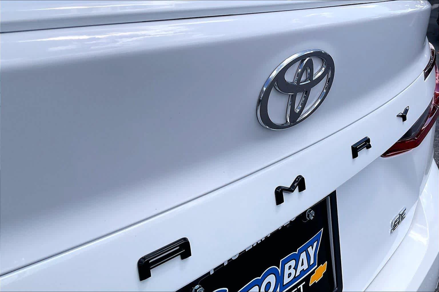 Used 2026 Toyota Camry SE w/ Convenience Package FWD image 9