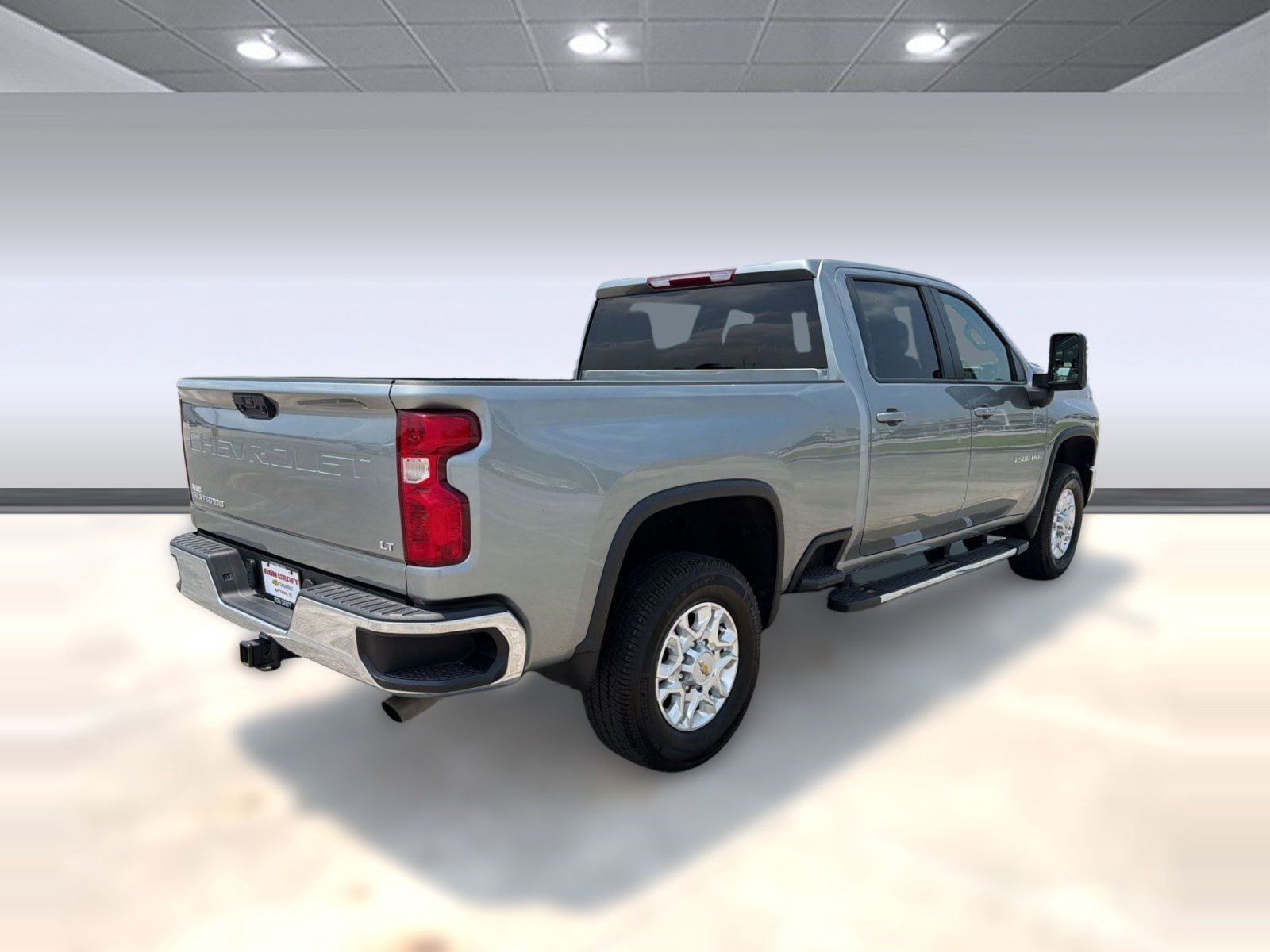 Used 2024 Chevrolet Silverado 2500 LT AWD/4WD image 8