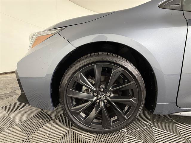 Used 2023 Toyota Corolla SE w/ Carpet Mat Package (TMS) FWD image 23