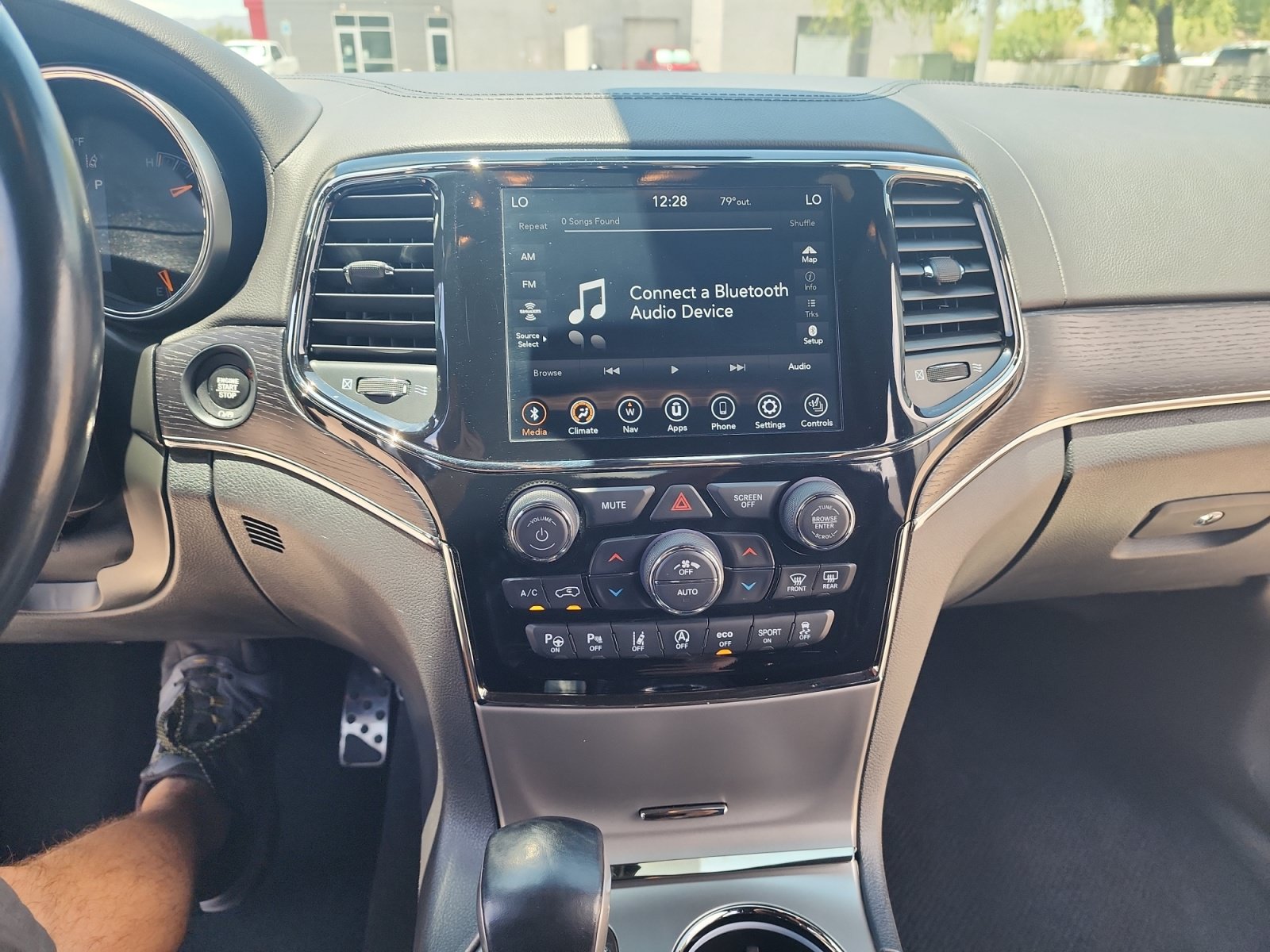 Used 2020 Jeep Grand Cherokee High Altitude AWD/4WD image 28
