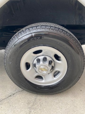 Used 2023 Chevrolet Express 2500 w/ Driver Convenience Package image 30