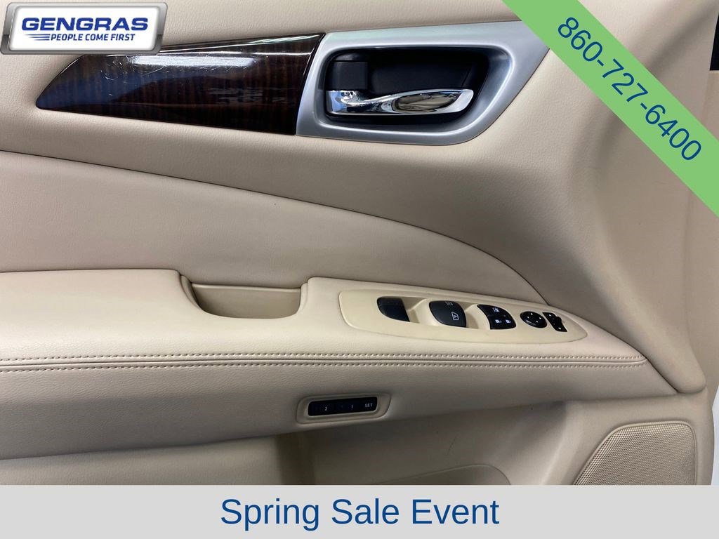 Used 2015 Nissan Pathfinder SL w/ SL Tech Package AWD/4WD image 13
