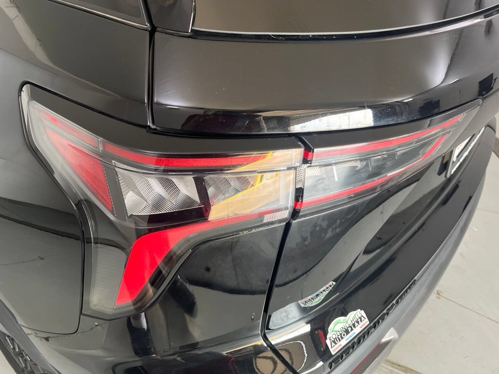 Used 2026 Chevrolet Equinox ACTIV w/ Convenience Package III AWD/4WD image 44