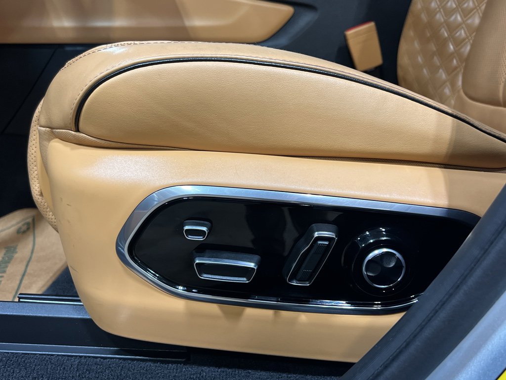 Used 2021 Jeep Grand Cherokee L Summit image 15