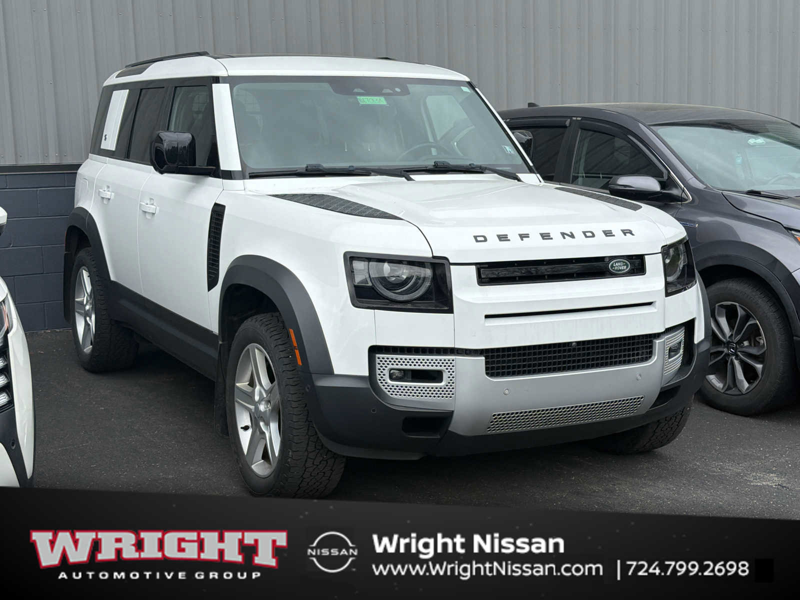 Used 2023 Land Rover Defender 110 SE AWD/4WD video 1