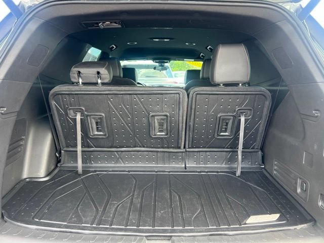Used 2022 Chevrolet Traverse LT w/ Midnight/Sport Edition AWD/4WD image 15
