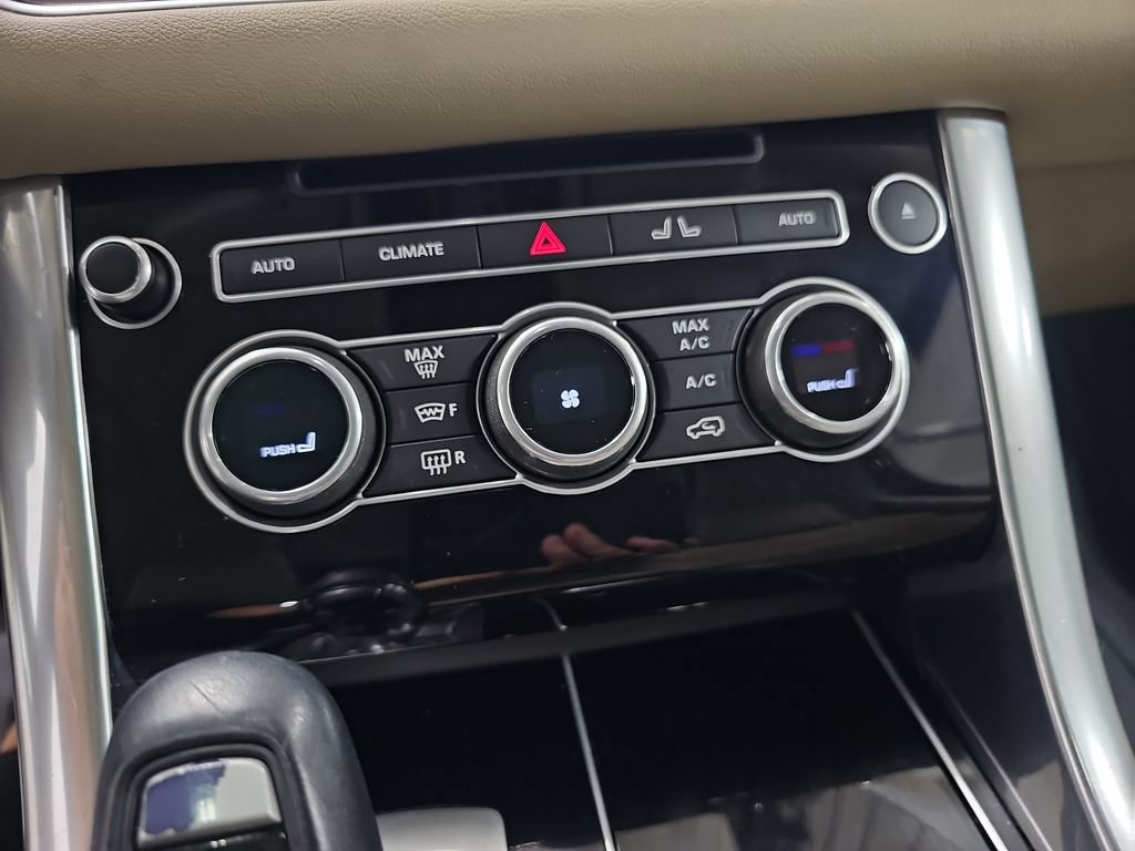 Used 2016 Land Rover Range Rover Sport HSE AWD/4WD image 26