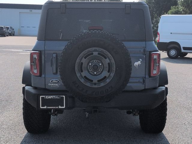 Used 2024 Ford Bronco Outer Banks AWD/4WD image 4