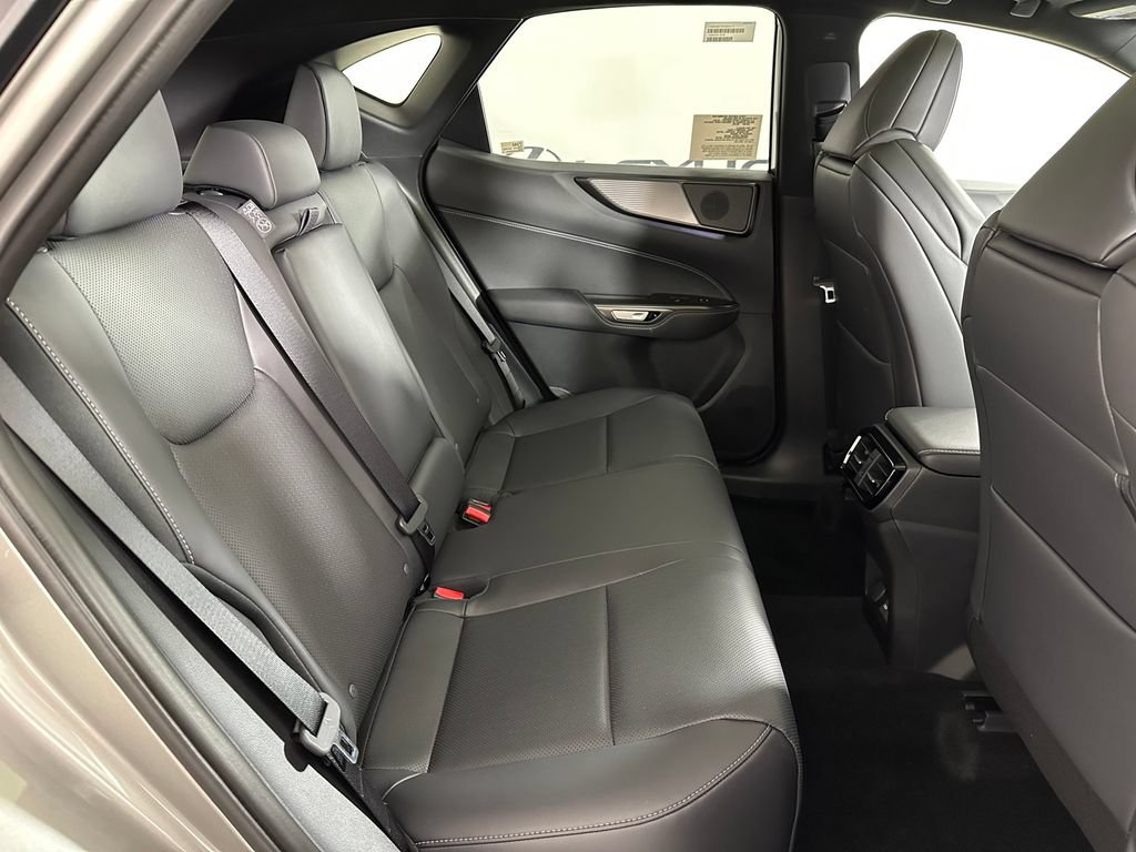 New 2026 Lexus NX 350 F Sport AWD/4WD image 18