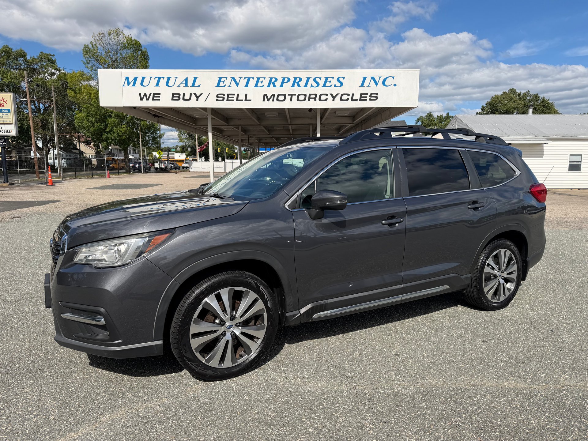 Used 2020 Subaru Ascent Limited w/ Technology Package