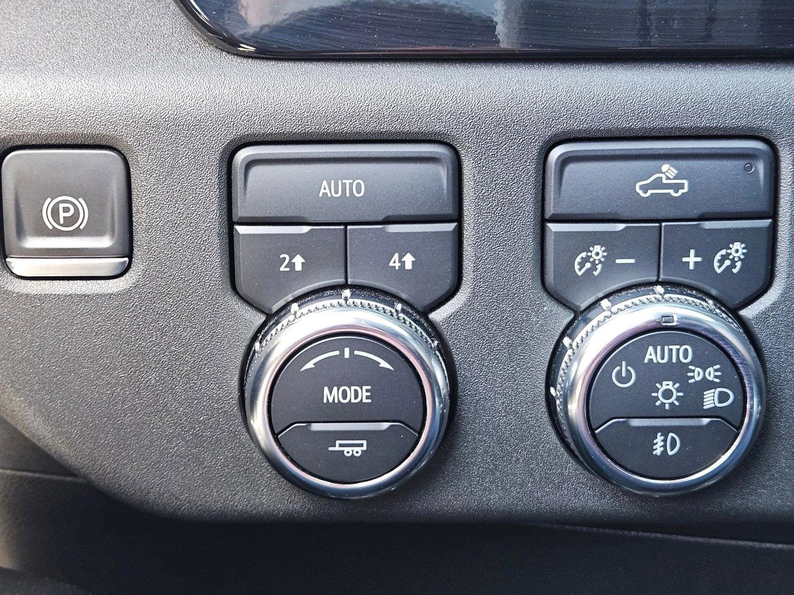 Used 2023 GMC Sierra 1500 Elevation AWD/4WD image 15