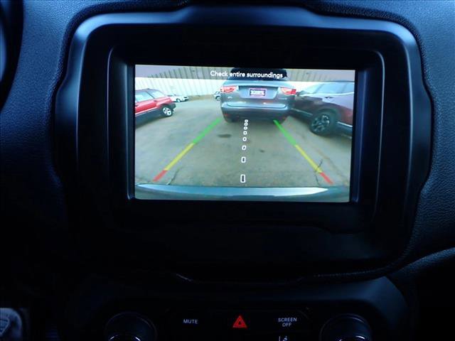 Used 2021 Jeep Renegade Sport image 14