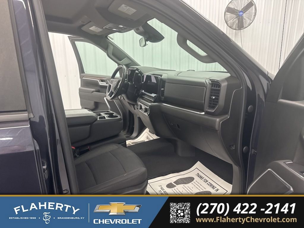 Used 2022 Chevrolet Silverado 1500 RST image 13