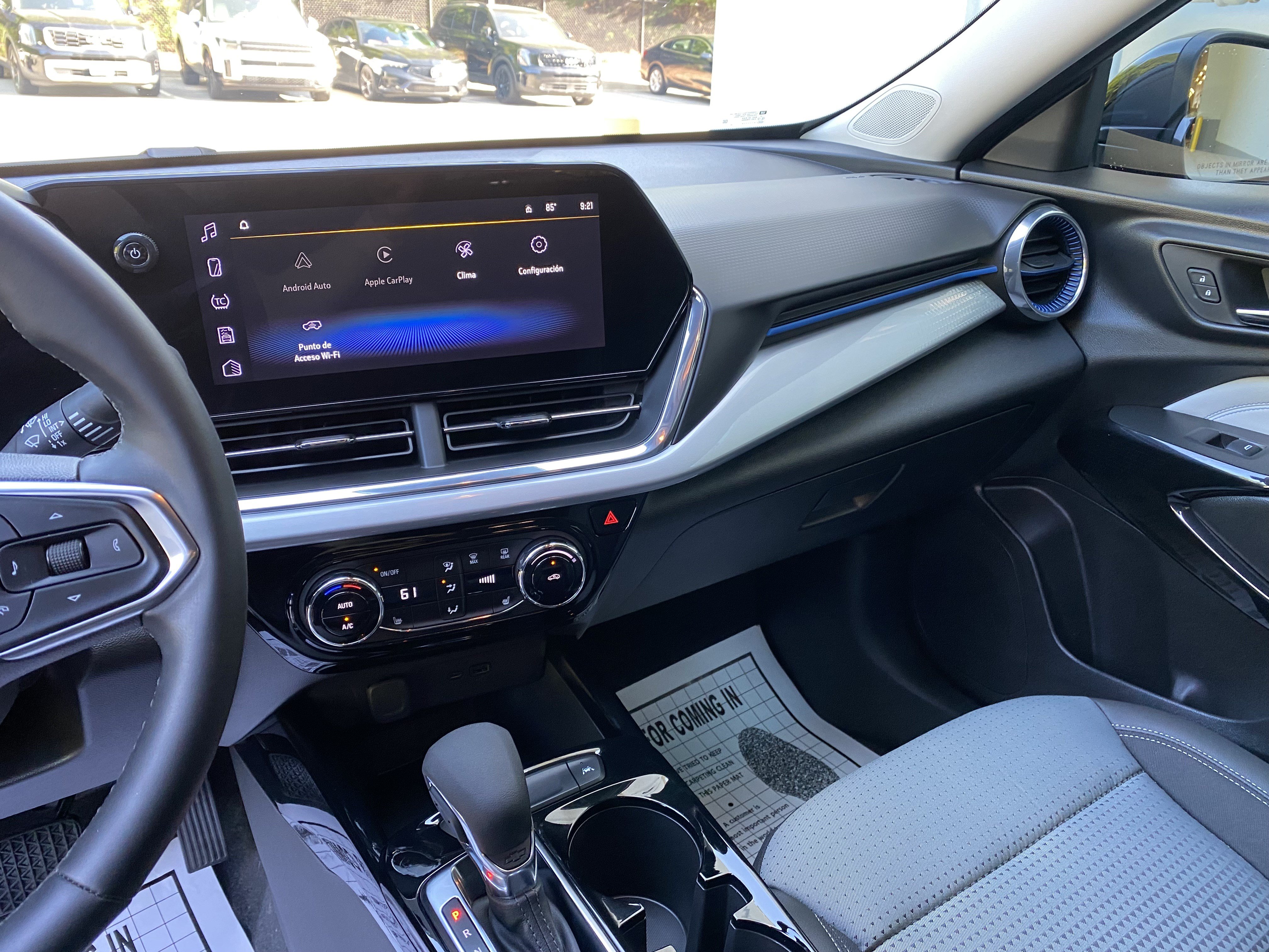 Used 2026 Chevrolet Trax LT w/ Midnight Edition FWD image 23