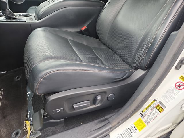Used 2016 Toyota Highlander Limited AWD/4WD image 19