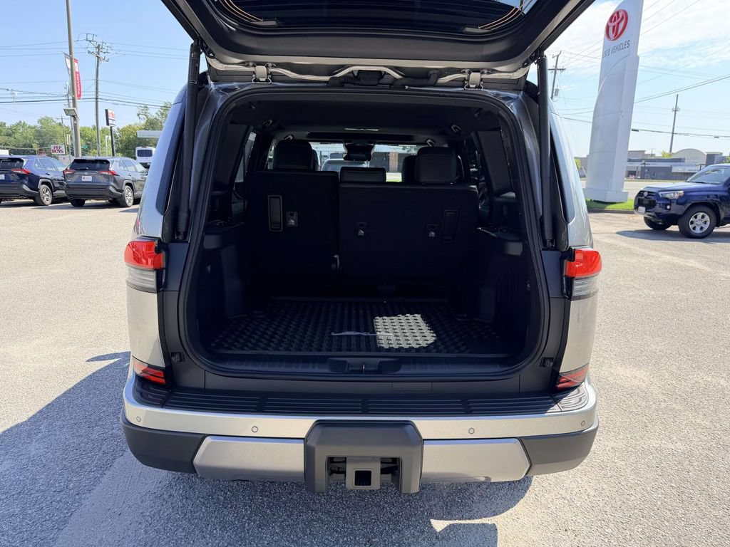 Used 2024 Lexus GX 550 AWD/4WD image 15