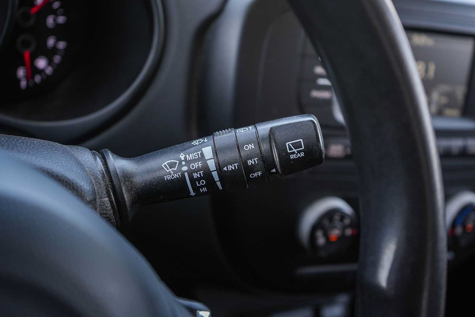 Used 2017 Kia Soul FWD image 19
