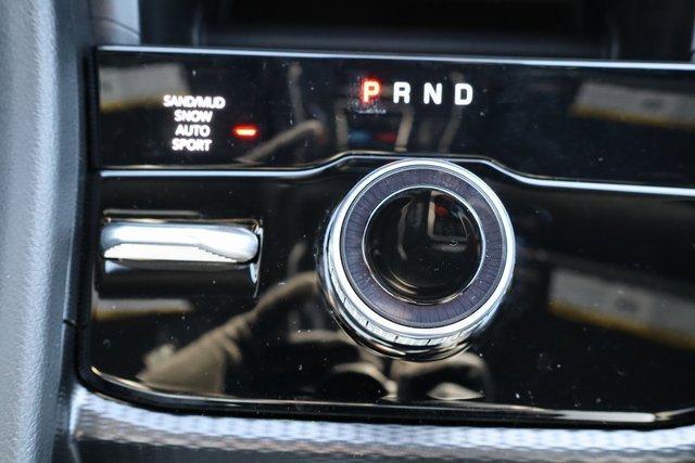 New 2025 Jeep Grand Cherokee Limited image 15